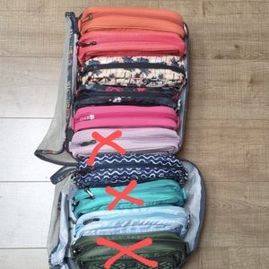 24. EACH, Lug Carousels